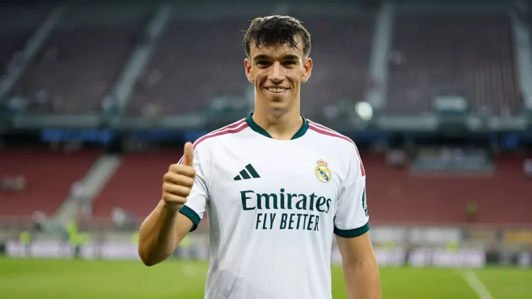 Carlos Espí pisa fuerte