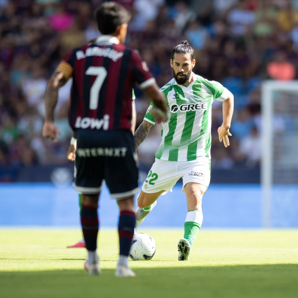 Isco, durante un Levante - Betis