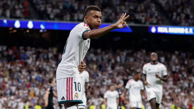 Solo Cristiano lo mejora: el dato de Mbappé con el que ya supera a dos leyendas del Real Madrid