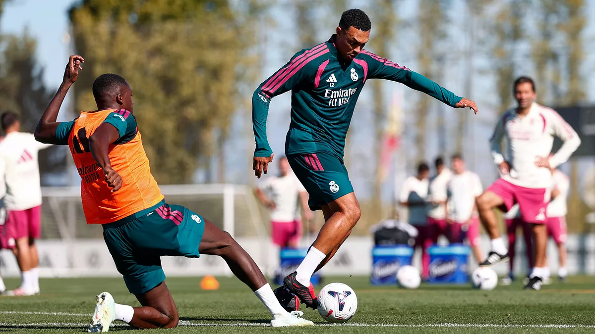 Trent con el balón