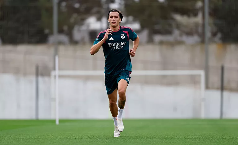 Militão está listo: así ha sido la vuelta a los entrenamientos del Real Madrid