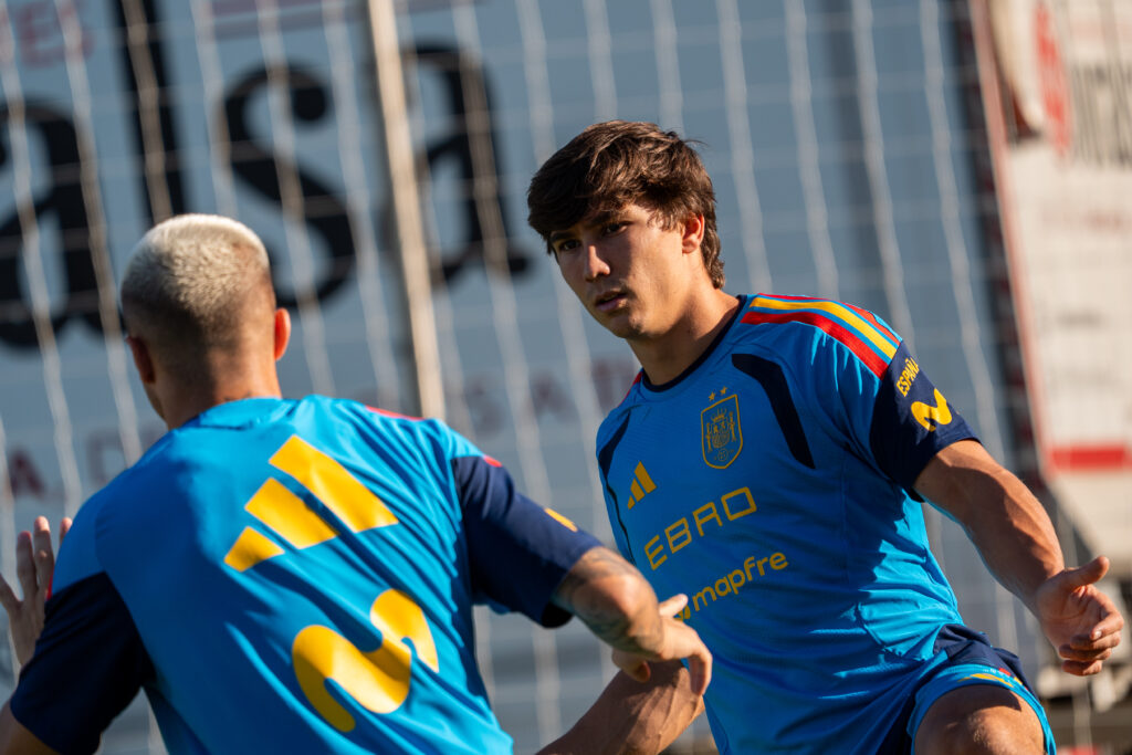 La selección española sub-21 se pone de punta en blanco: siete canteranos y un jugador del Real Madrid convocados
