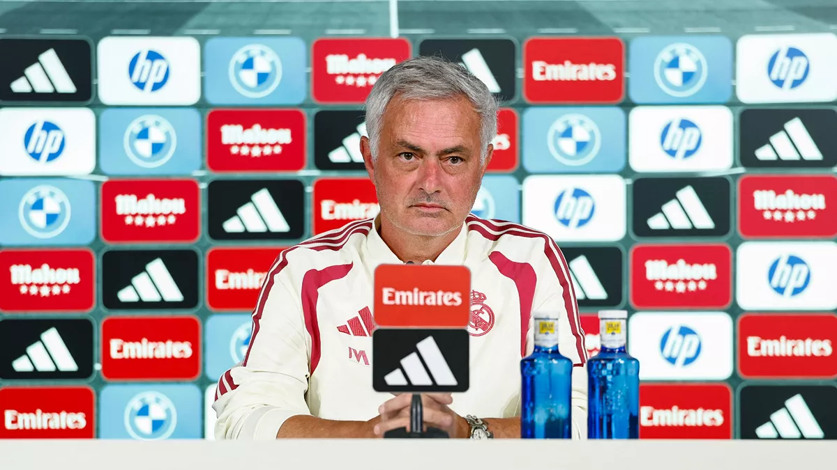 José Mourinho en rueda de prensa como entrenador del Real Madrid