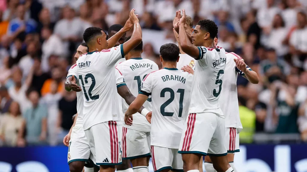 Mourinho lanza un mensaje al madridismo: ``Cuando existe unión entre equipo y estadio es casi imbatible''