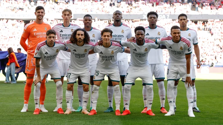 La alineación del Real Madrid en el derbi