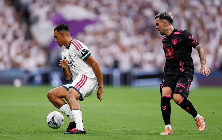 Trent recupera terreno: así le ha potenciado Mourinho en el Real Madrid