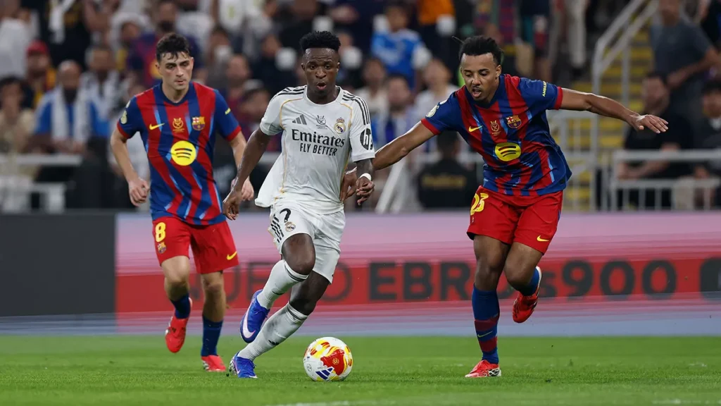 7 tiros a puerta de diferencia y 42 goles de distancia: la estadística que deja en mal lugar a la delantera del Real Madrid