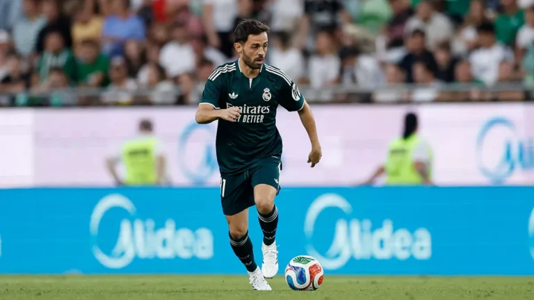 Bernardo Silva pierde protagonismo en el Real Madrid: de titular a quedar relegado a la suplencia por la vuelta de Tchouaméni