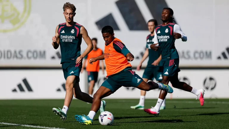 Endrick, en un entrenamiento con el Real Madrid