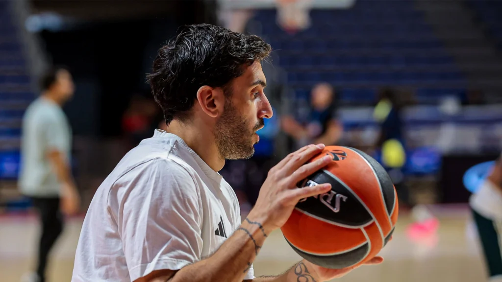 El Real Madrid destroza a Maccabi en el show de Campazzo