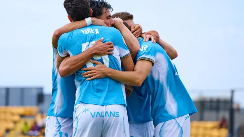 Diego Aguado y Fortea se curten con el primer equipo: los velocistas del Real Madrid Castilla para no perder el rumbo en Can Misses