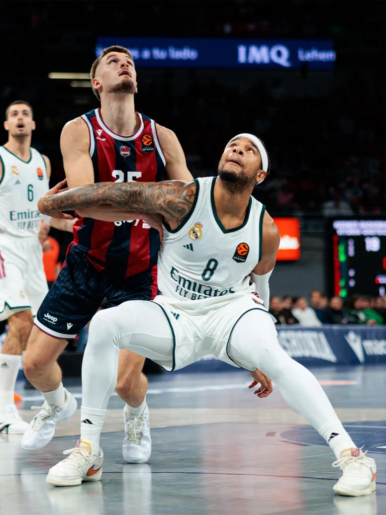El Real Madrid conquista Vitoria ante un gran Baskonia