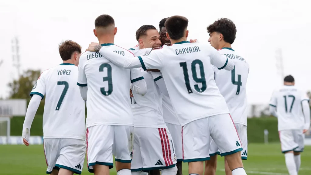El Real Madrid Castilla sale del pozo: la resurrección del filial madridista que le hace mirar a los Play Off