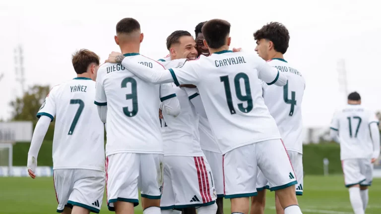 El Real Madrid Castilla sale del pozo: la resurrección del filial madridista que le hace mirar a los Play Off